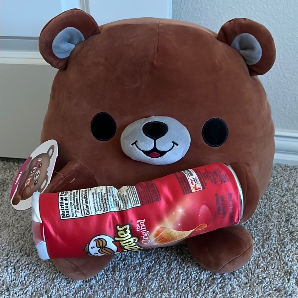 Snackles (Pringles) Bear Super Sized 14 inch Plush by ZURU